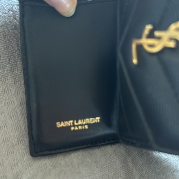 Authentic- YSL Cassandra Ultra Compact- Wallet -Tri fold - Picture 6 of 14